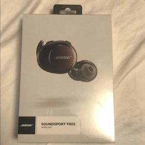 New in box bose EarPods